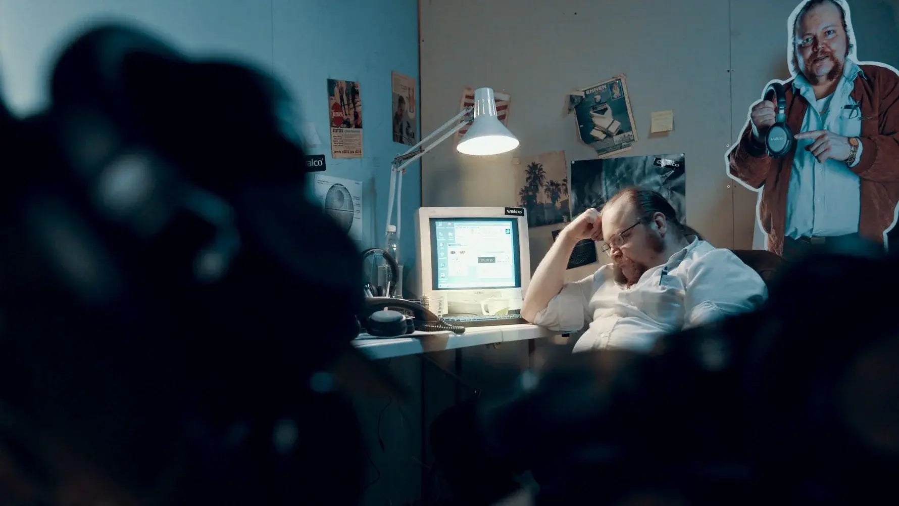 Asiakaskyselyn kukkasia - VALCO